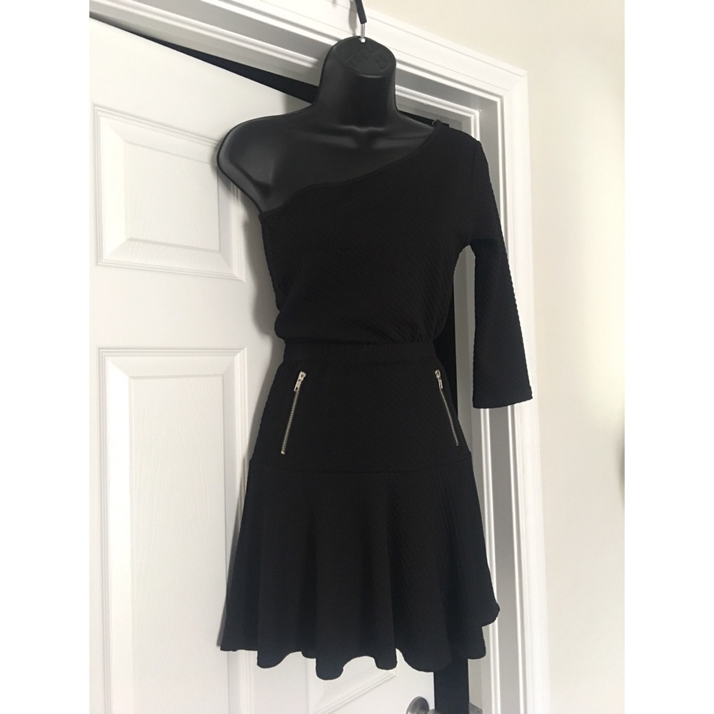 Two-Piece Flare Skirt Set